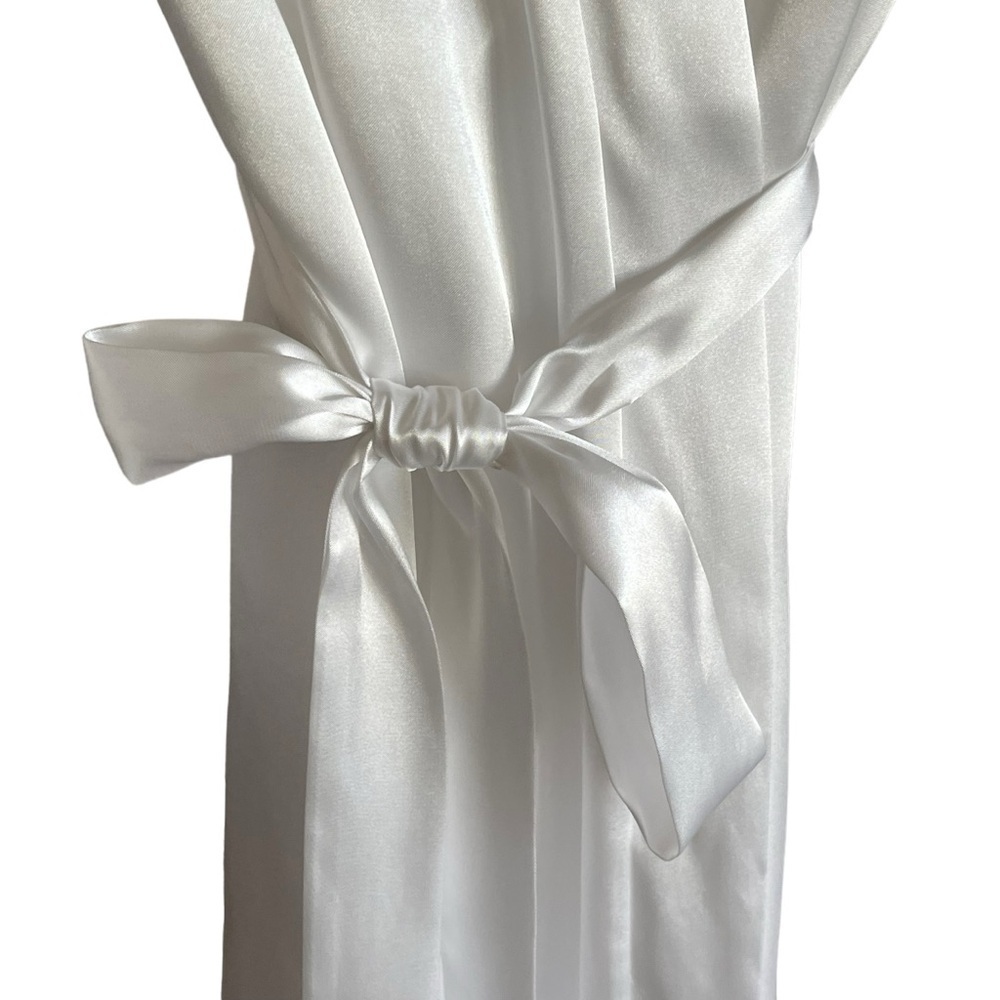 Apt 9 Womens White Satin Bridal Robe Light Blue Trim Bride Tie Belt Large - Picture 3 of 9